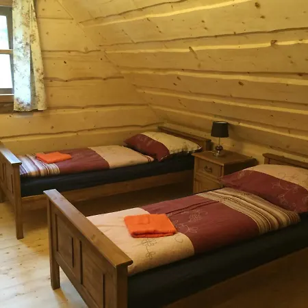 Drevenica Vanesa Domek alpejski *